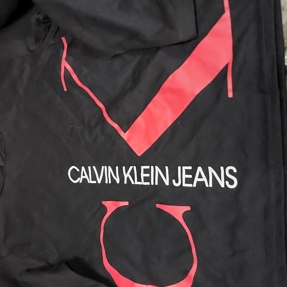 Calvin klein black pull over hoody size 5 for boys never worn - Picture 4 of 6